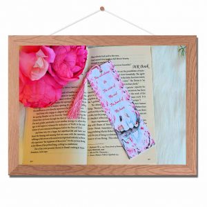 فاصلة كتاب - الاصدقاء