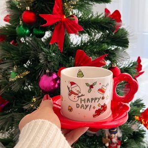 Christmas mug and saucer - كوب كريسماس مع صحن