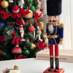 40 cm Wooden Nutcracker (Military Collection) - ديكور كريسماس مجموعة كسارة البندق العسكرية