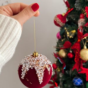 كرات زينة شجرة الكريسماس الفاخرة من المخمل الناعم مع قطع لامعة - 4pcs glitter Christmas balls